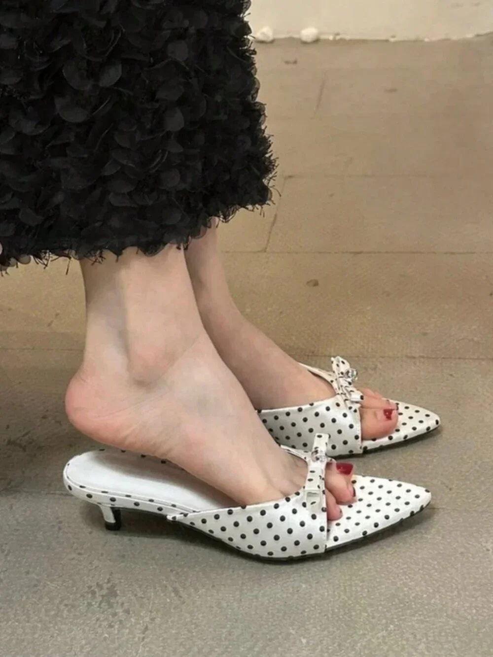 White Women's polka dot  Pointed Toe Stiletto Heel Sandals